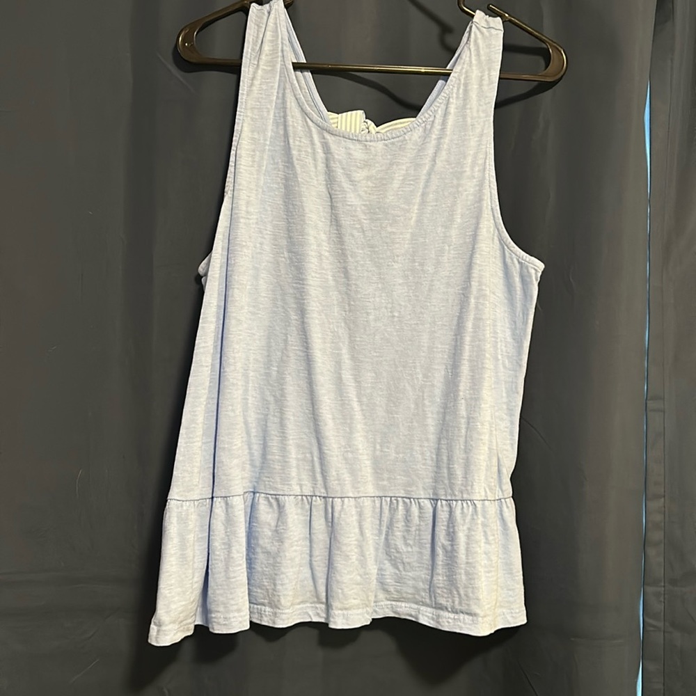 🩵Crown & Ivy top🩵